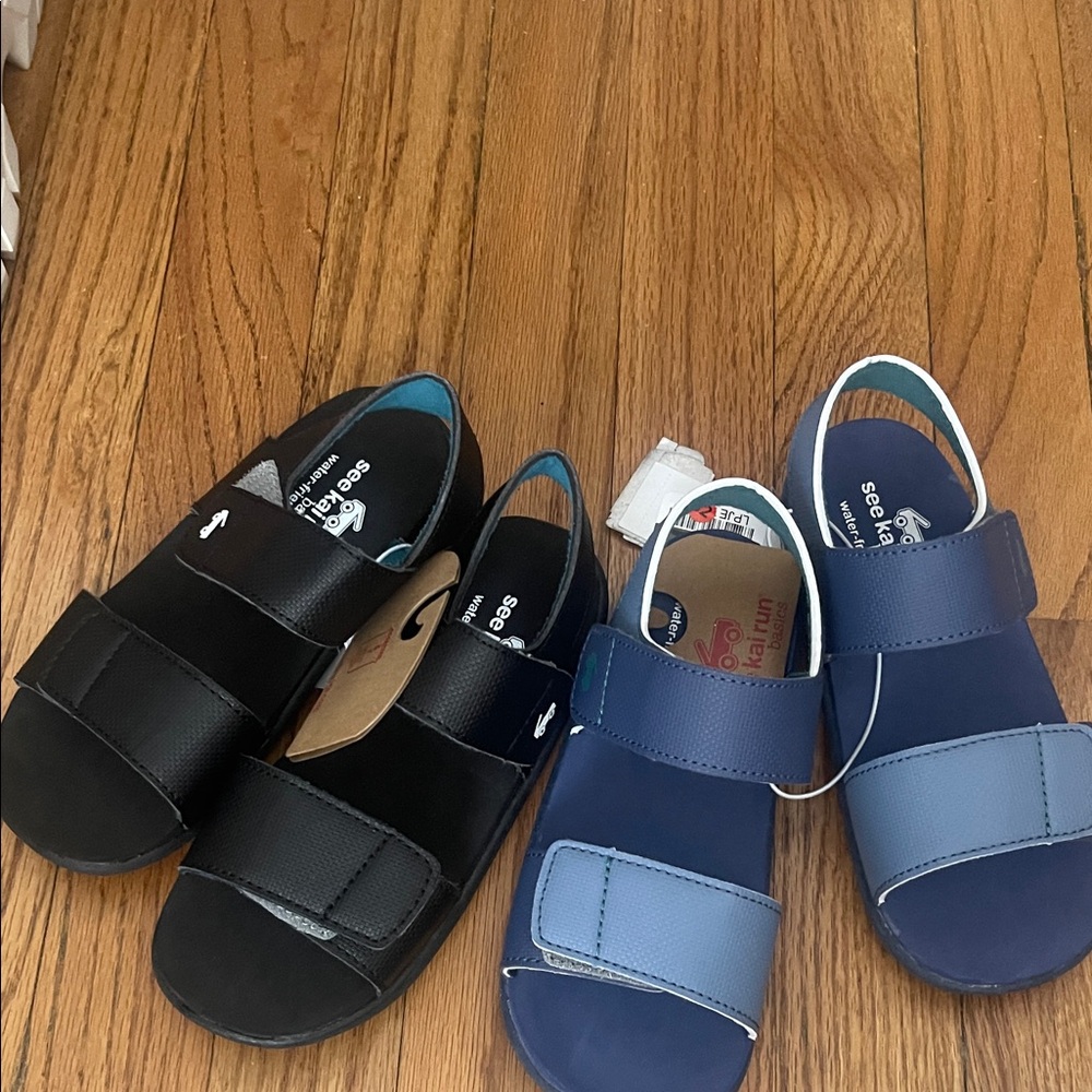 See Kai Run Kids Black and Navy Sandals